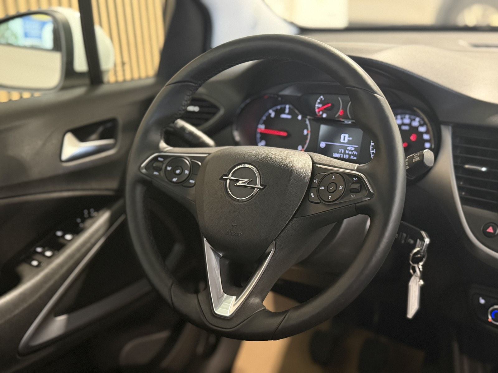 Opel Crossland 1.6 CDTi 2017.g.*PDC-TEMPMAT-ALU-12 MJ JAMSTVO*, fotografija 18
