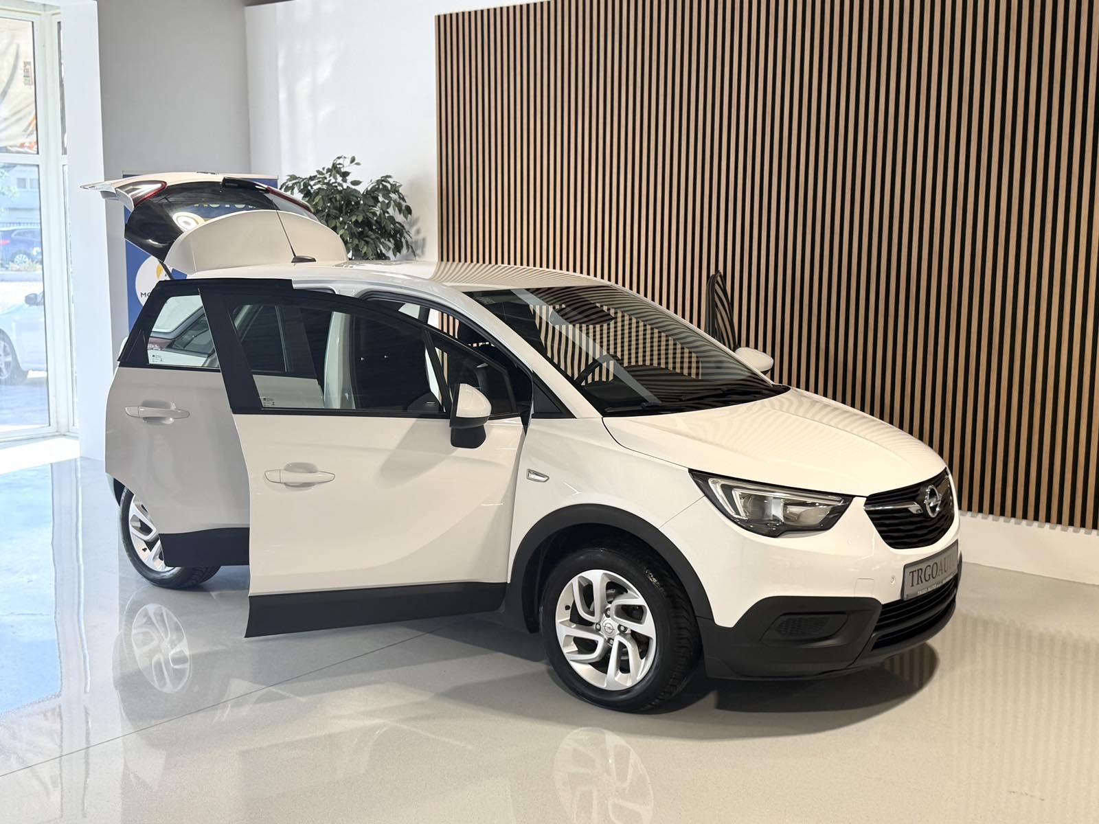 Opel Crossland 1.6 CDTi 2017.g.*PDC-TEMPMAT-ALU-12 MJ JAMSTVO*, fotografija 2