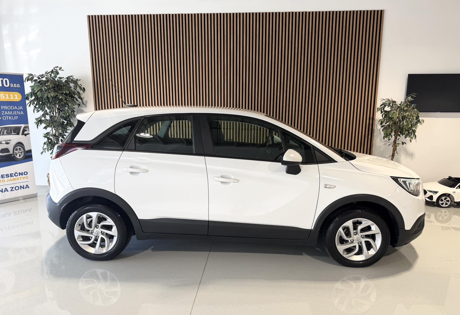 Opel Crossland 1.6 CDTi 2017.g.*PDC-TEMPMAT-ALU-12 MJ JAMSTVO*, fotografija 7