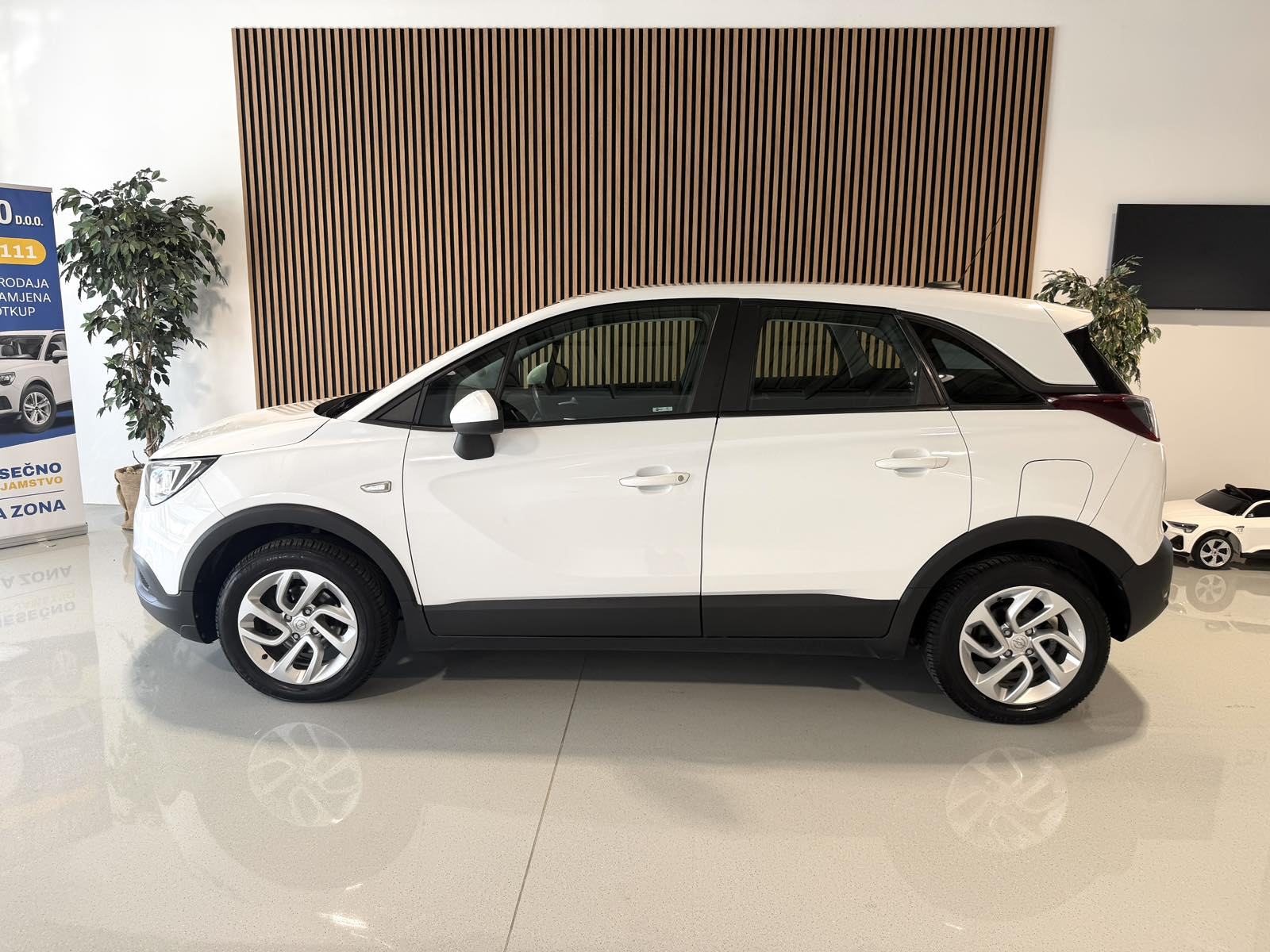 Opel Crossland 1.6 CDTi 2017.g.*PDC-TEMPMAT-ALU-12 MJ JAMSTVO*, fotografija 11