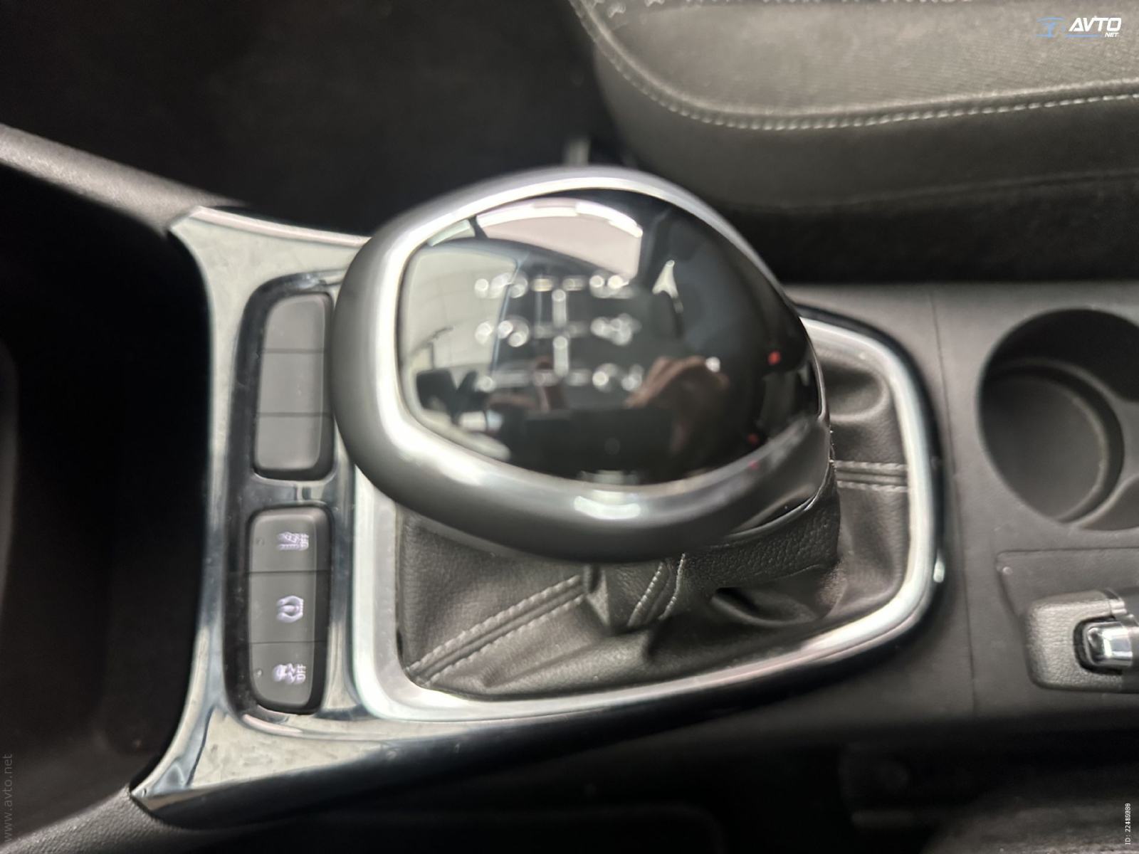 Opel Crossland X 1,2 1. VLASNIK, fotografija 17
