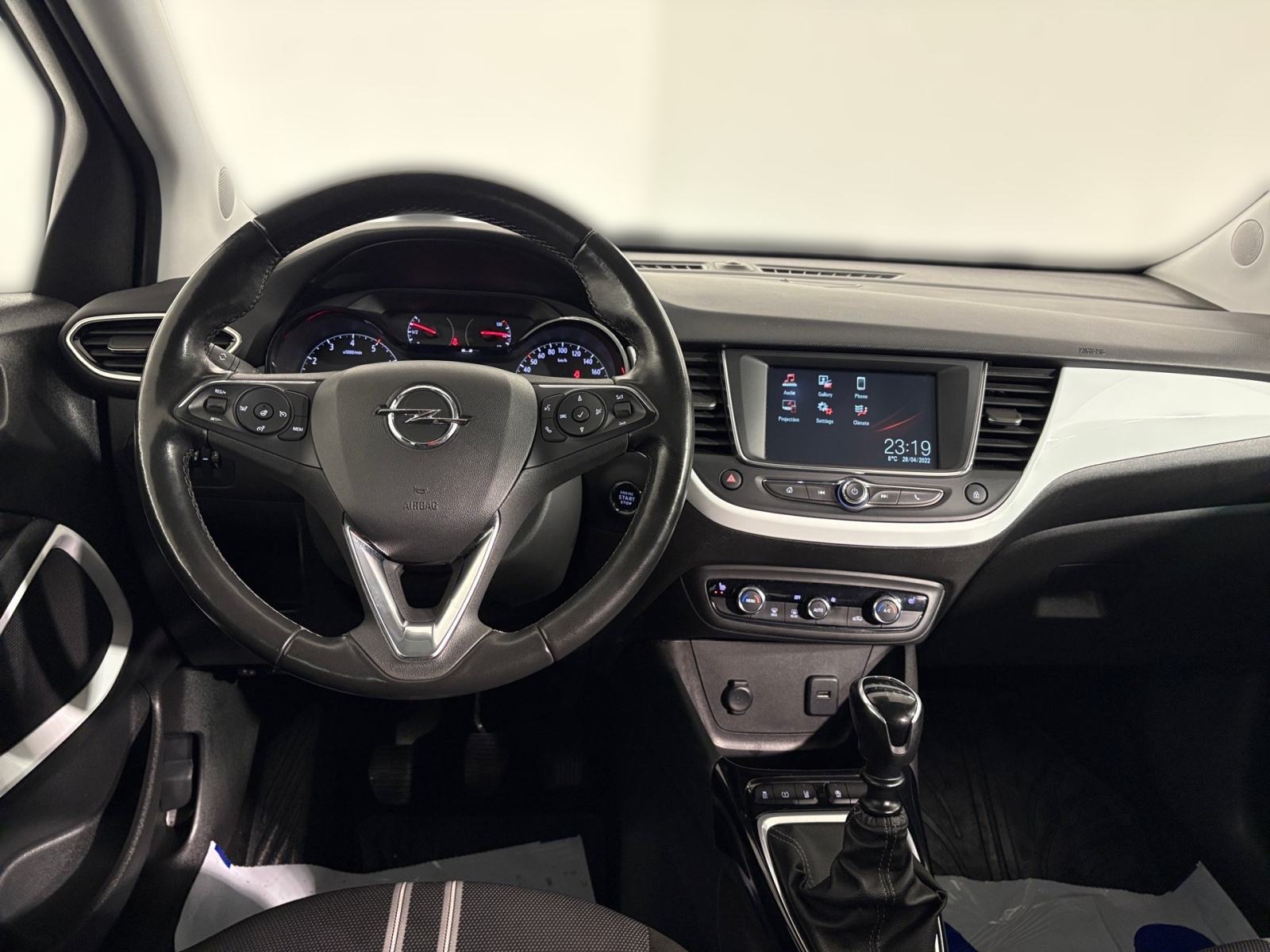 Opel Crossland X 1,2 DESIGN & TECH - 3 godine jamstva, fotografija 15