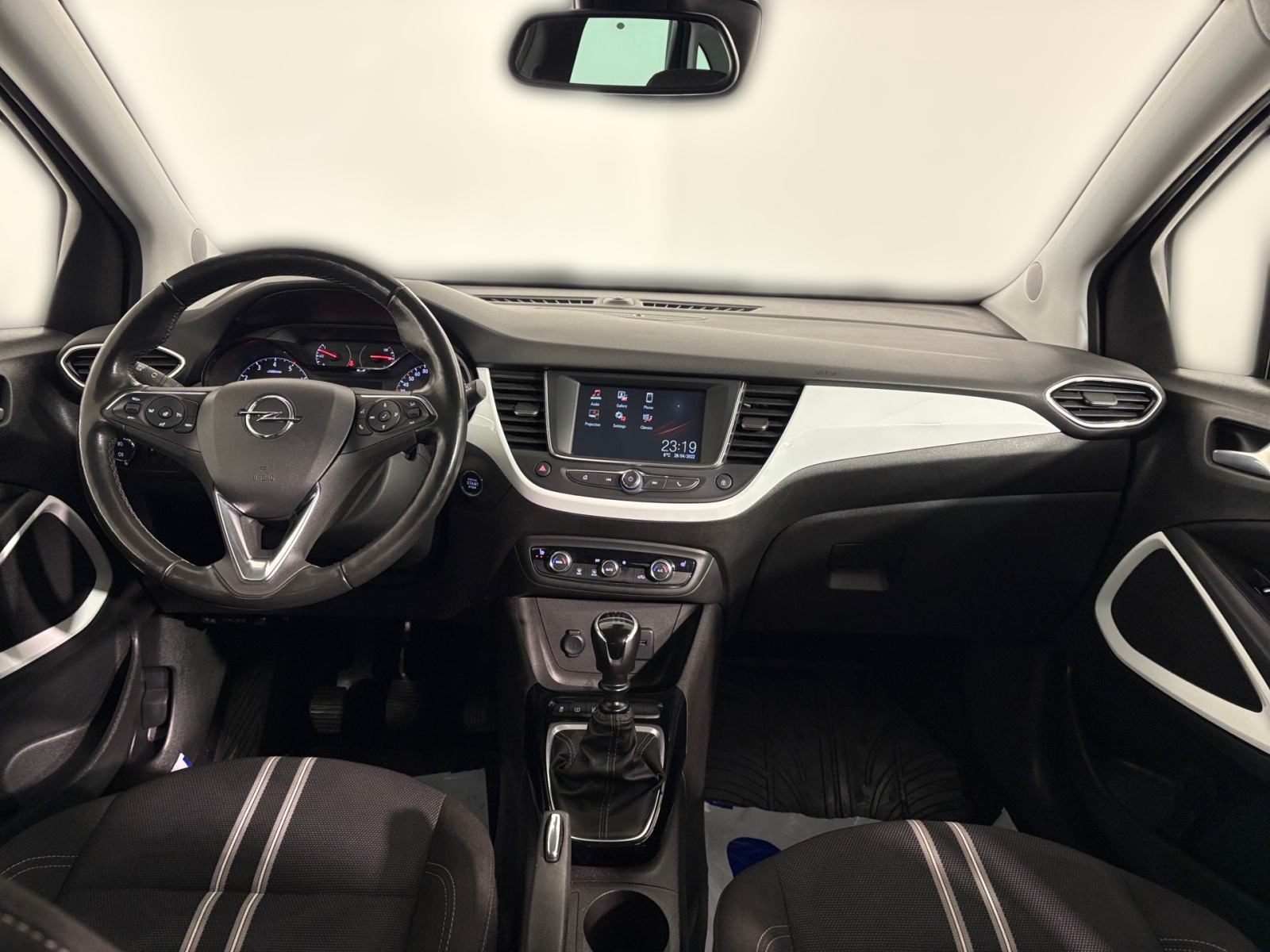 Opel Crossland X 1,2 DESIGN & TECH - 3 godine jamstva, fotografija 19