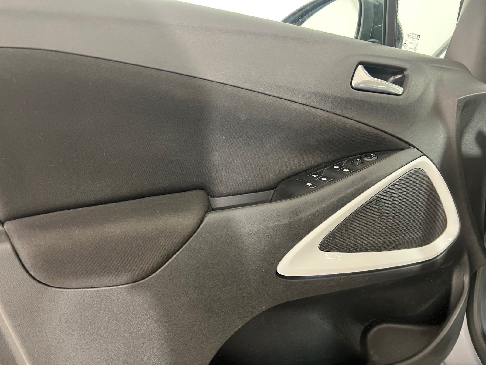 Opel Crossland X 1.2 DESIGN & TECH - 3 godine jamstva, fotografija 14