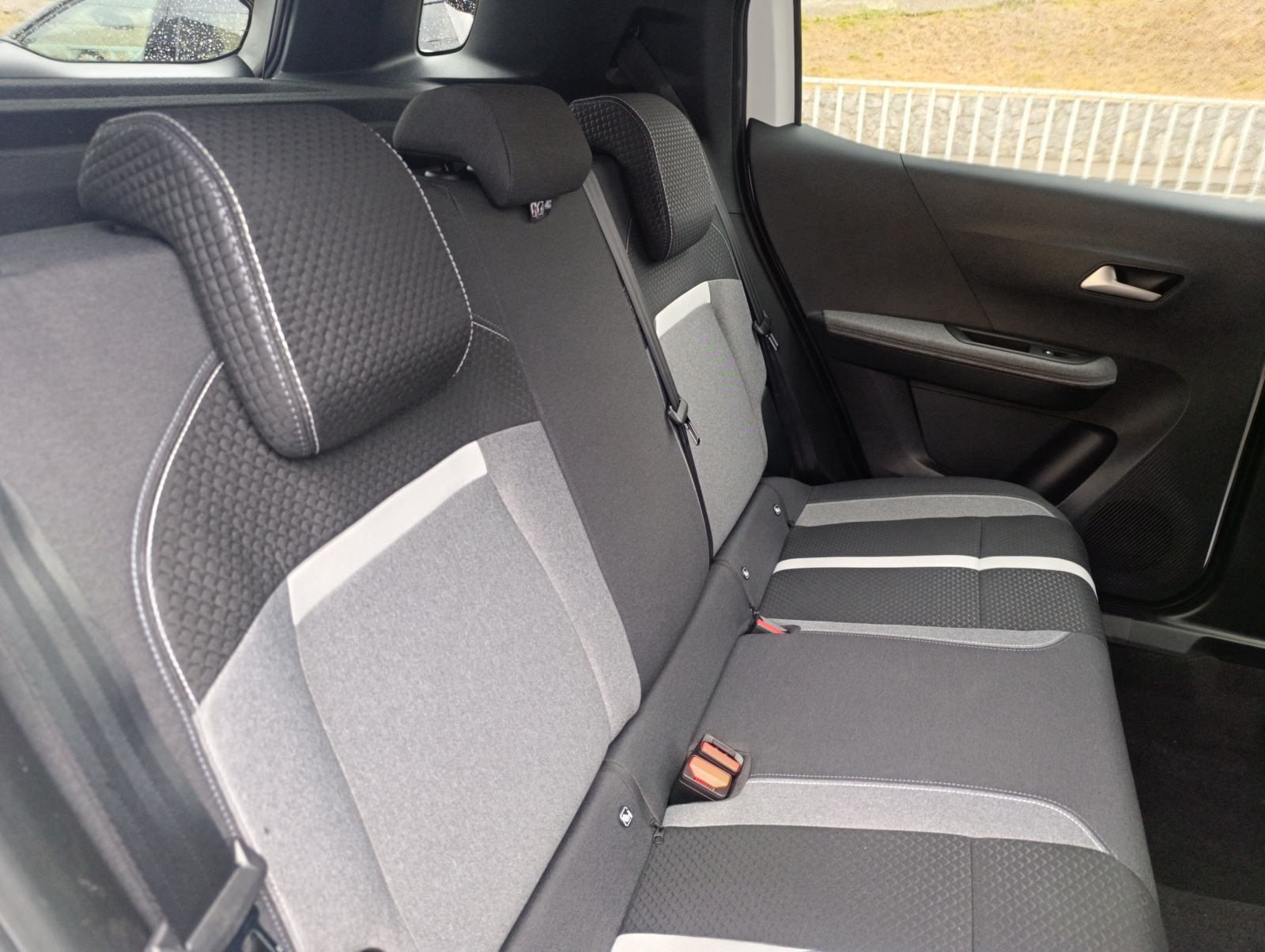 Opel Frontera GS Line Automatik, malo rabljeno - puno povoljnije!, fotografija 12