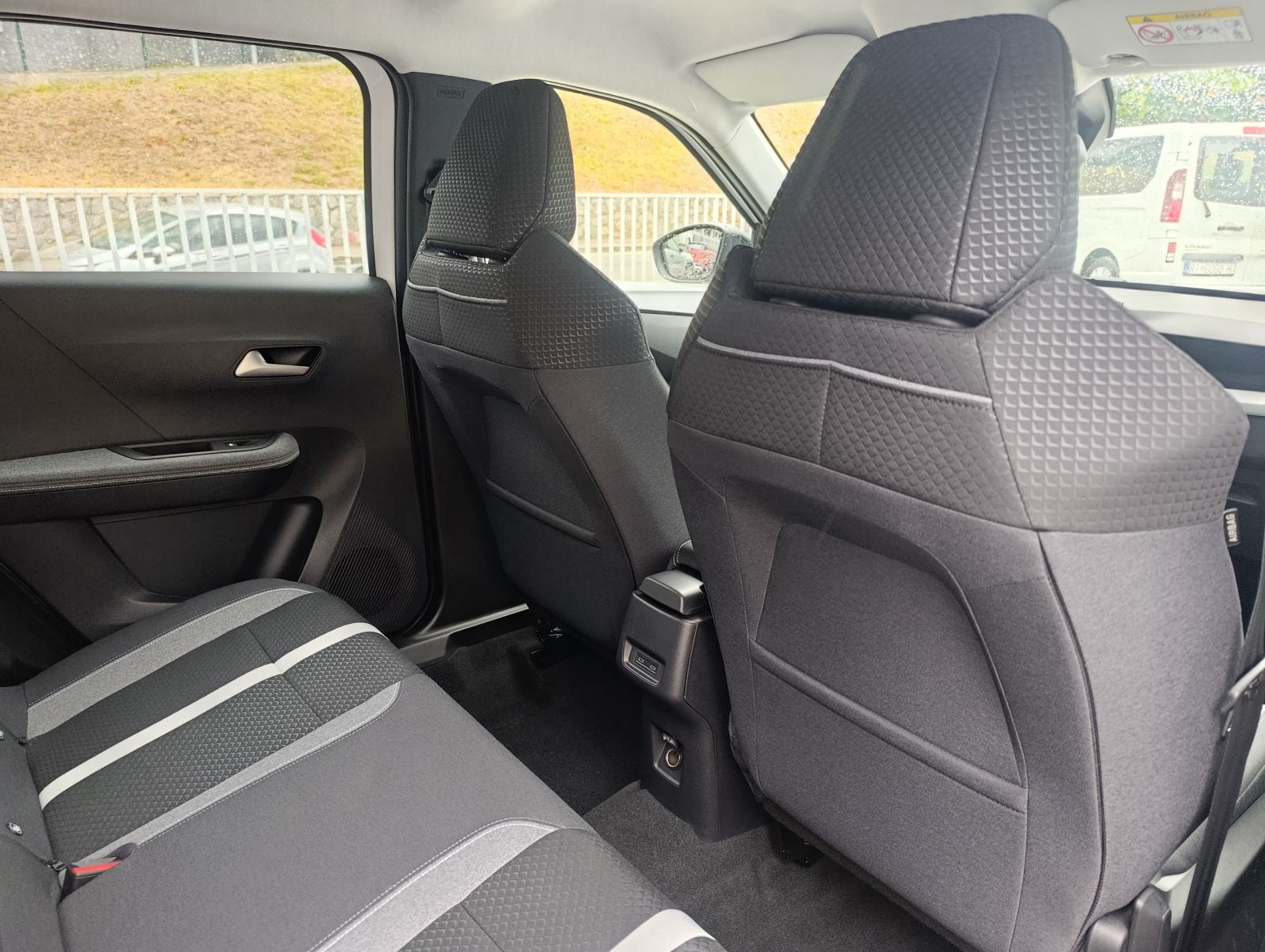 Opel Frontera GS Line Automatik, malo rabljeno - puno povoljnije!, fotografija 13