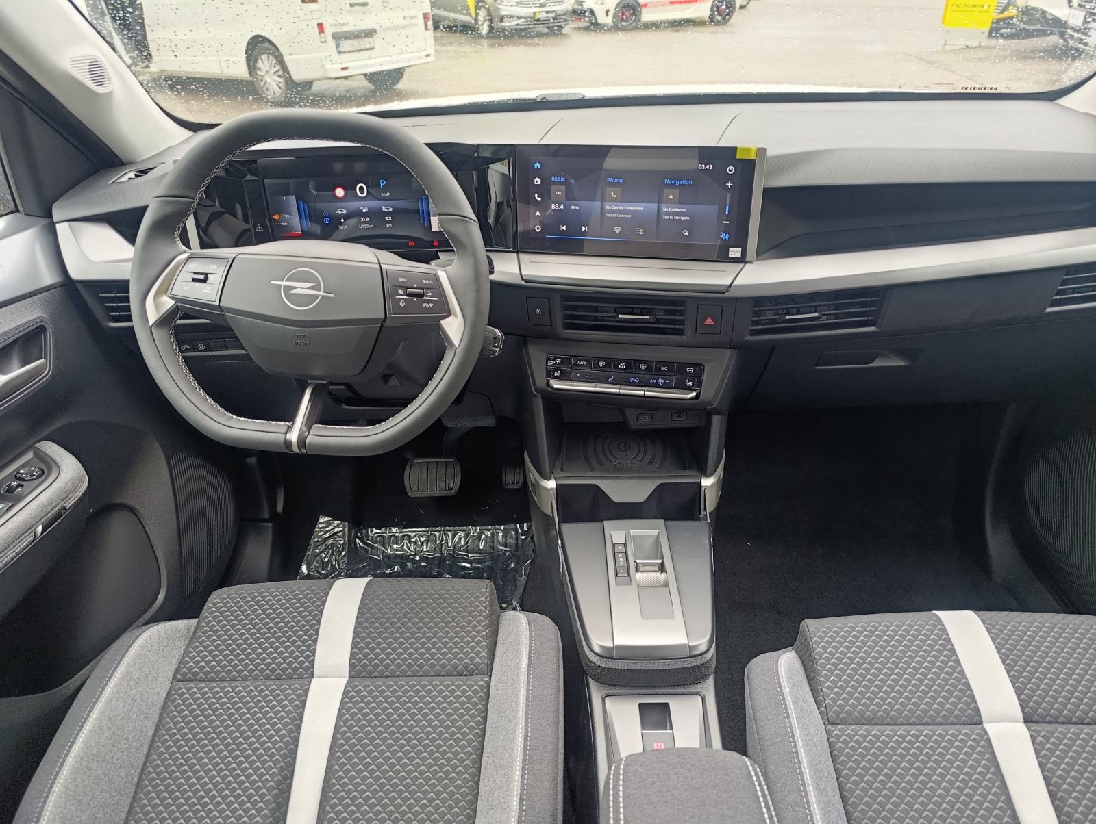 Opel Frontera GS Line Automatik, malo rabljeno - puno povoljnije!, fotografija 14