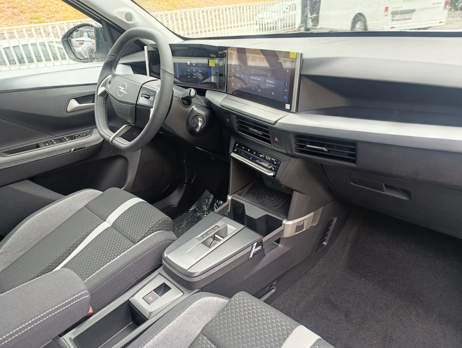 Opel Frontera GS Line Automatik, malo rabljeno - puno povoljnije!, fotografija 10