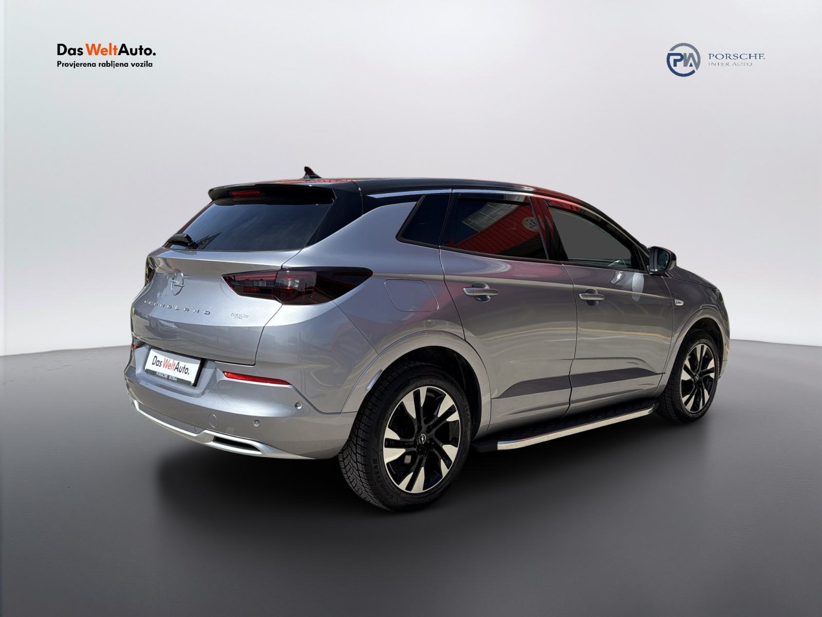 Opel Grandland 1,2 Turbo Automatik, fotografija 6