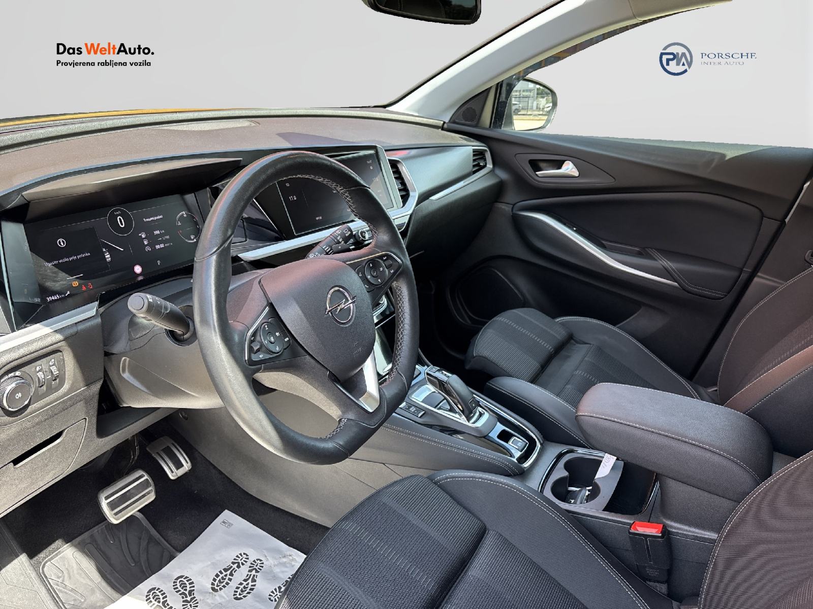 Opel Grandland 1,2 Turbo Automatik, fotografija 12