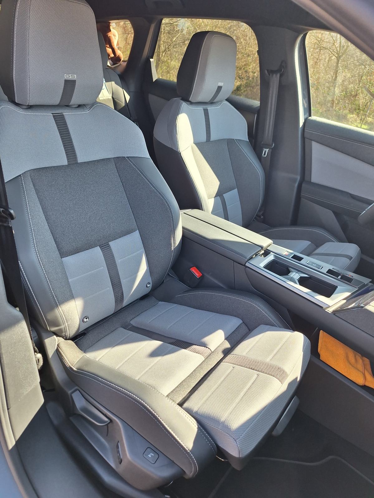 Opel Grandland 1,2 Turbo hybrid, fotografija 10