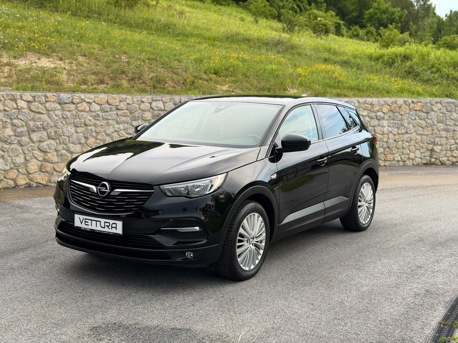 Opel Grandland 1,2 Turbo • Servisna knjiga • Veliki servis, fotografija 2