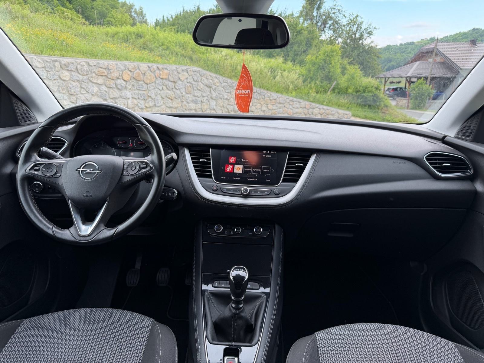 Opel Grandland 1,2 Turbo • Servisna knjiga • Veliki servis, fotografija 12