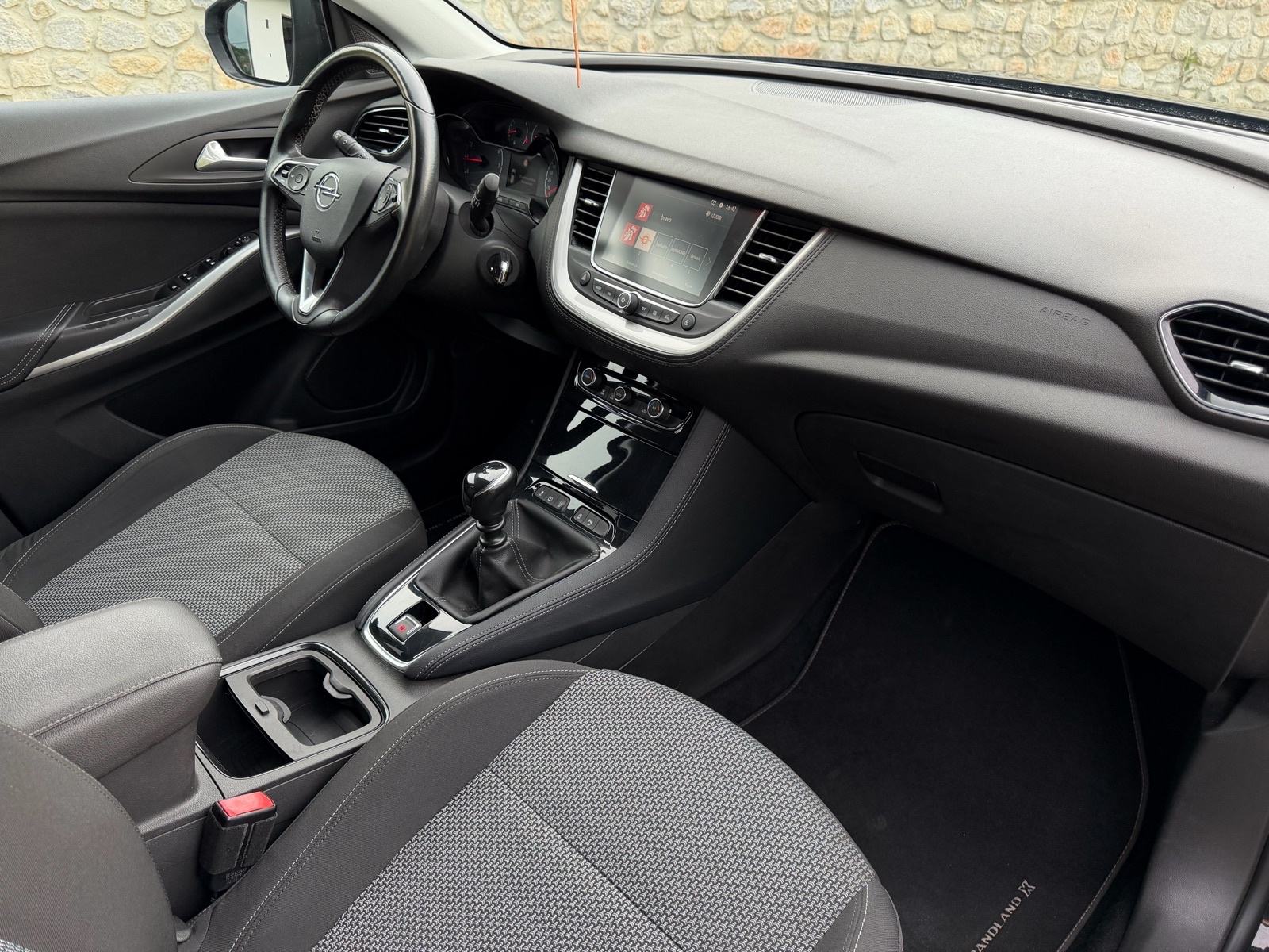 Opel Grandland 1,2 Turbo • Servisna knjiga • Veliki servis, fotografija 10