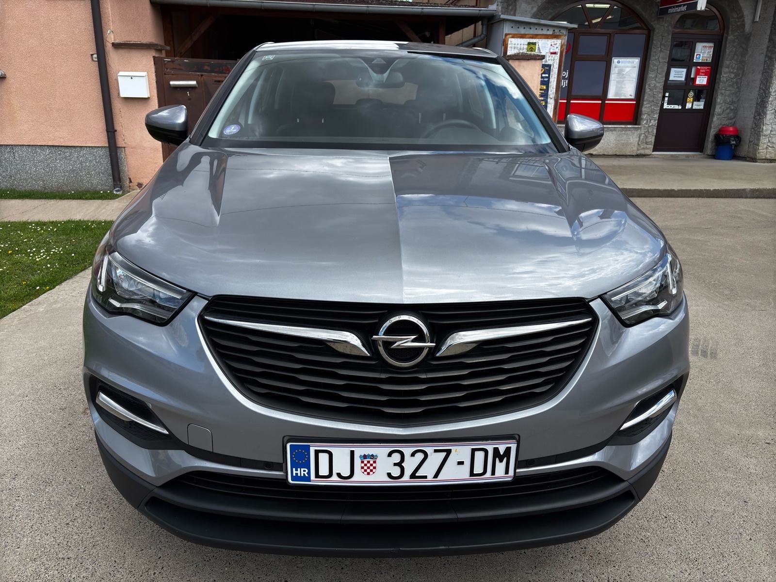 Opel Grandland 1.2 EcoTec - Reg 4/27,LED SVJETLA, NAVIGACIJA, CARPLAY, fotografija 3