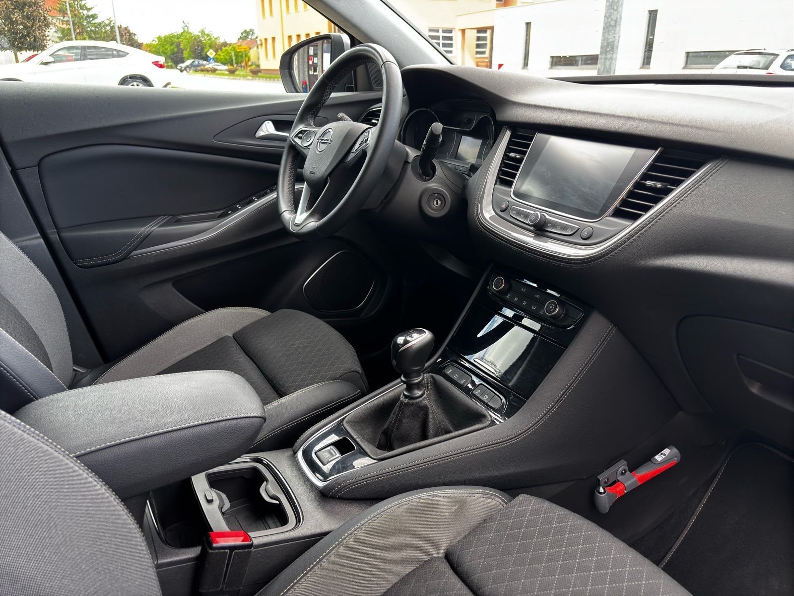 Opel Grandland 1.2 EcoTec - Reg 4/27,LED SVJETLA, NAVIGACIJA, CARPLAY, fotografija 15