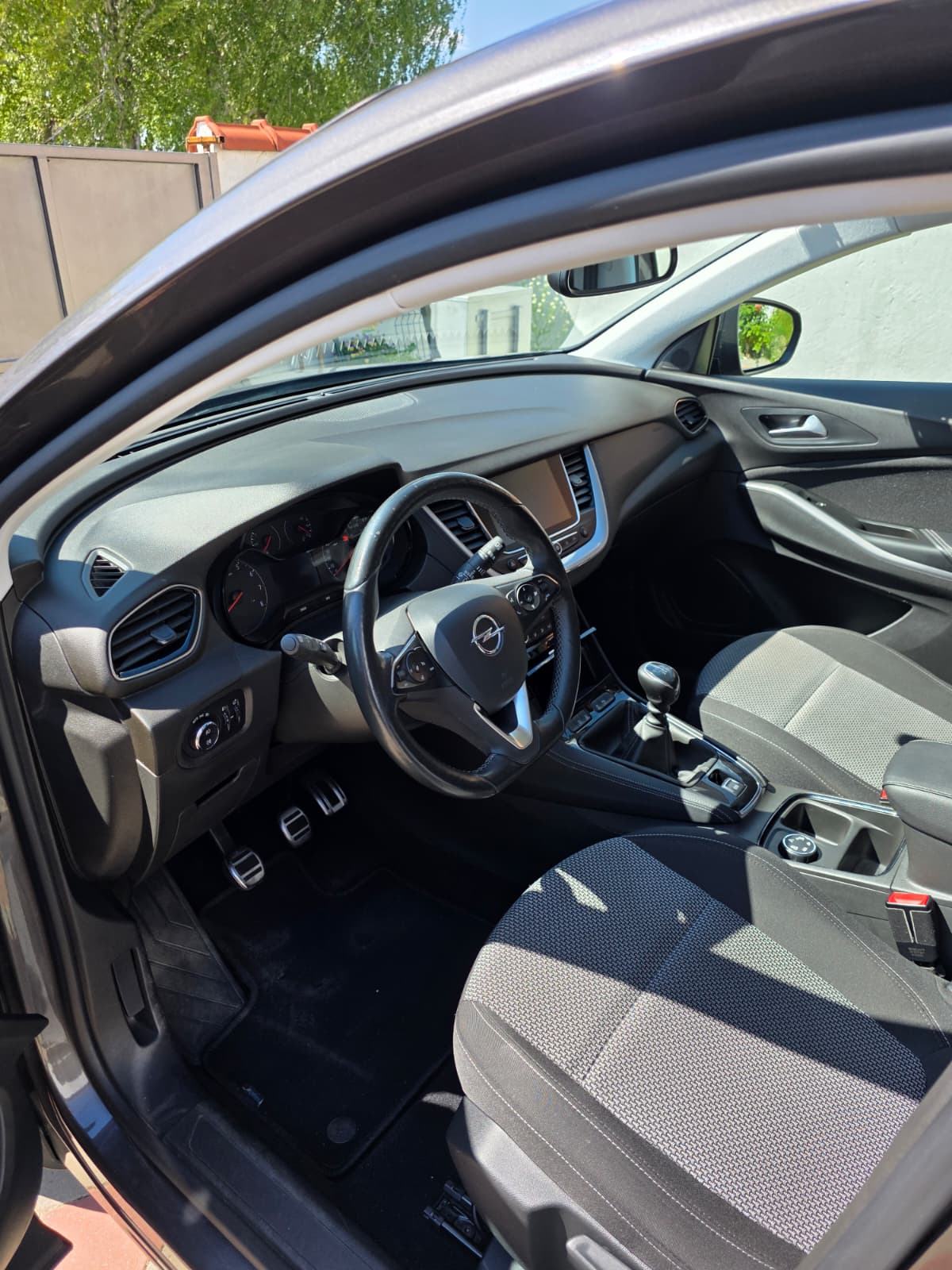 Opel Grandland X 1,2 Turbo 2021, fotografija 6