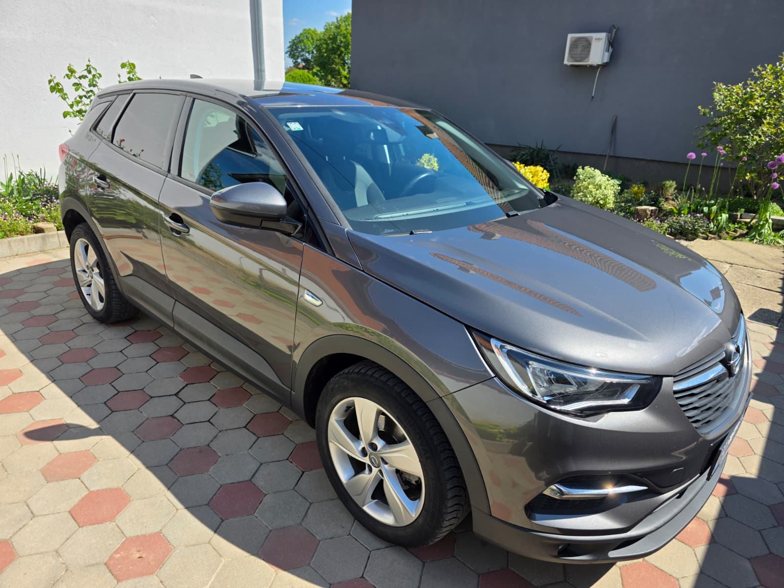 Opel Grandland X 1,2 Turbo 2021, fotografija 10