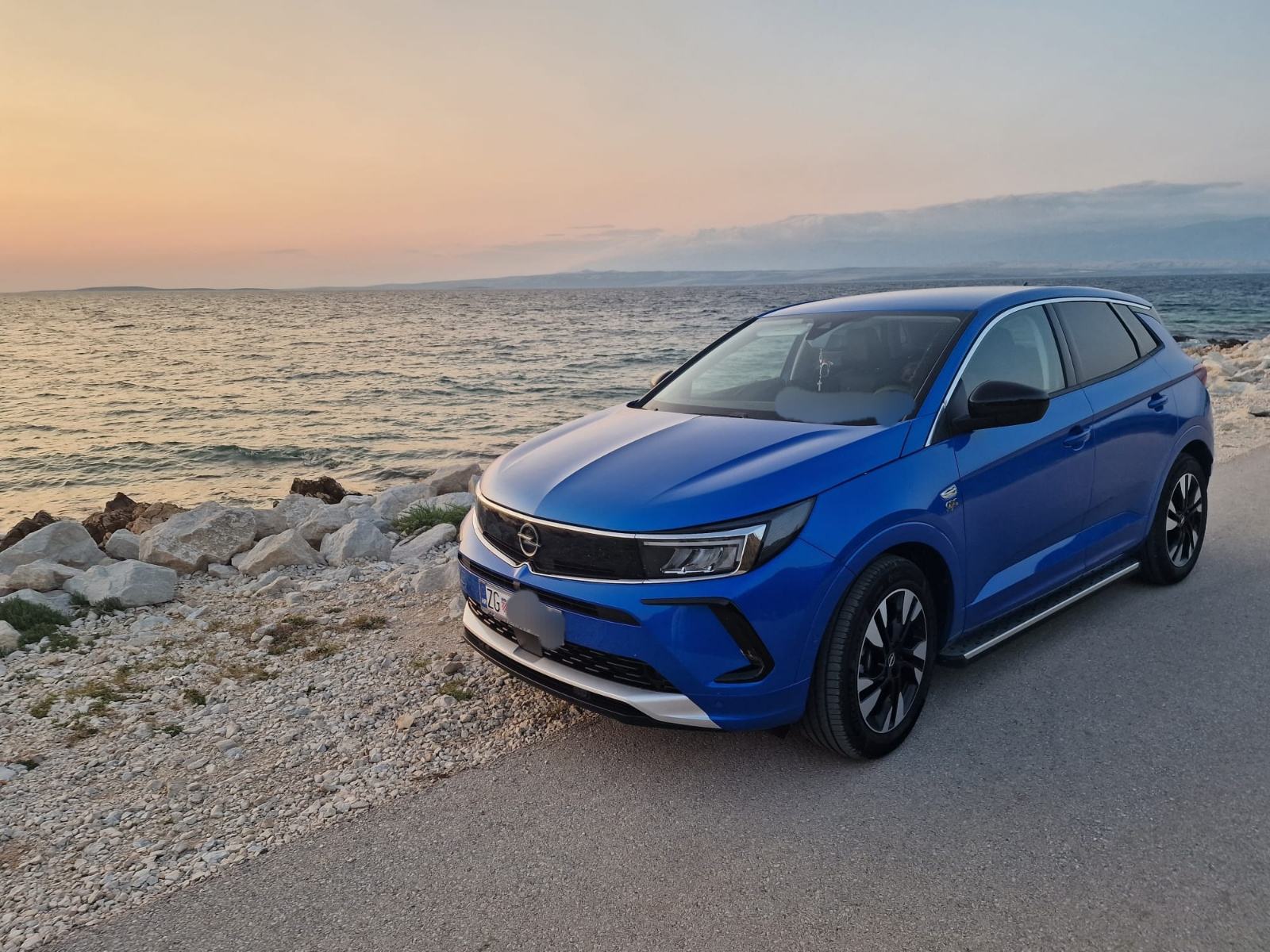 OPEL GRANDLAND 1 vlasnik TOP stanje automatik DIZEL 130ks FULL OPREMA, pogled izvana - slika 2