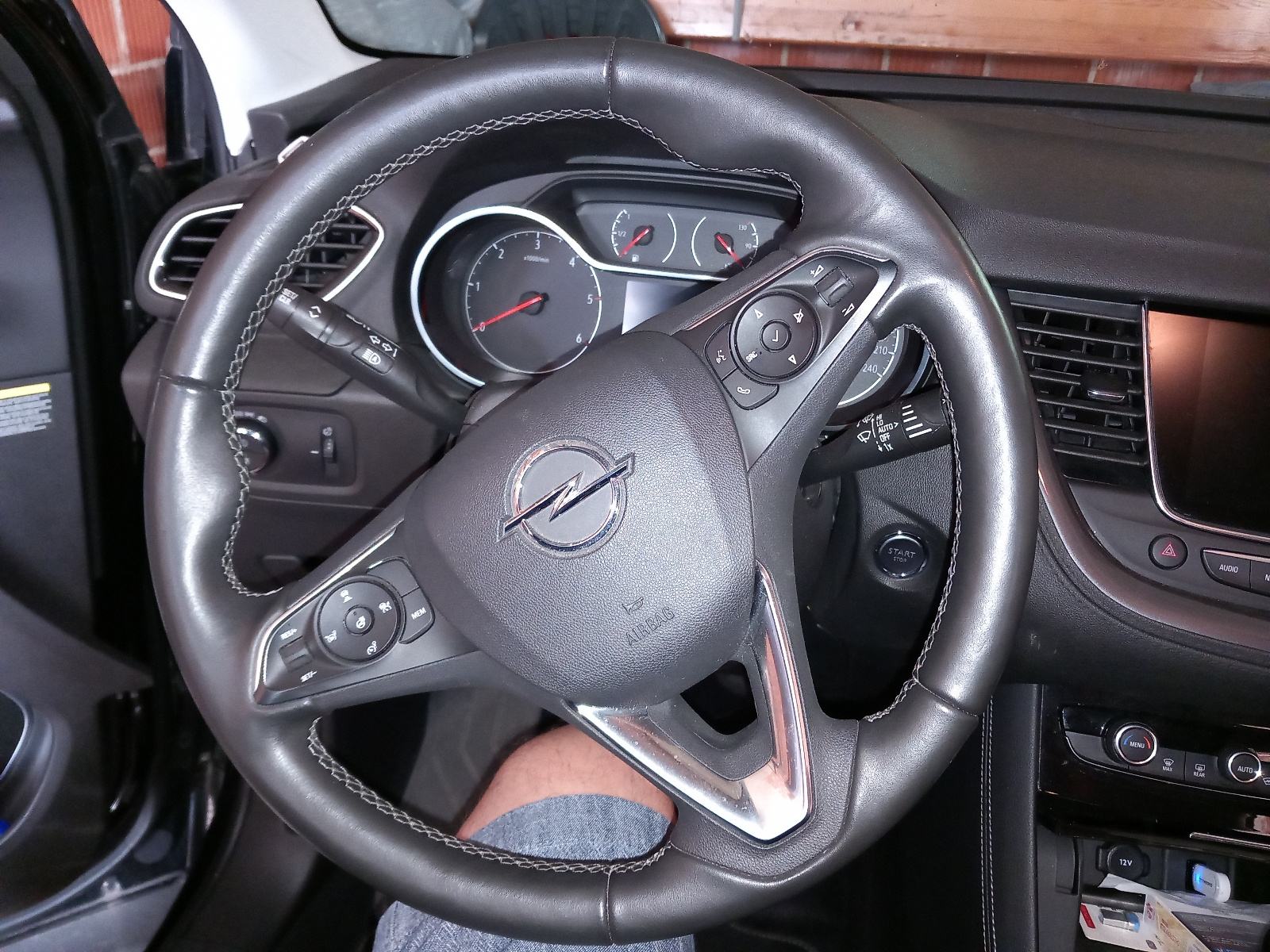 Opel Grandland 1,5 CDTI automatik, fotografija 6