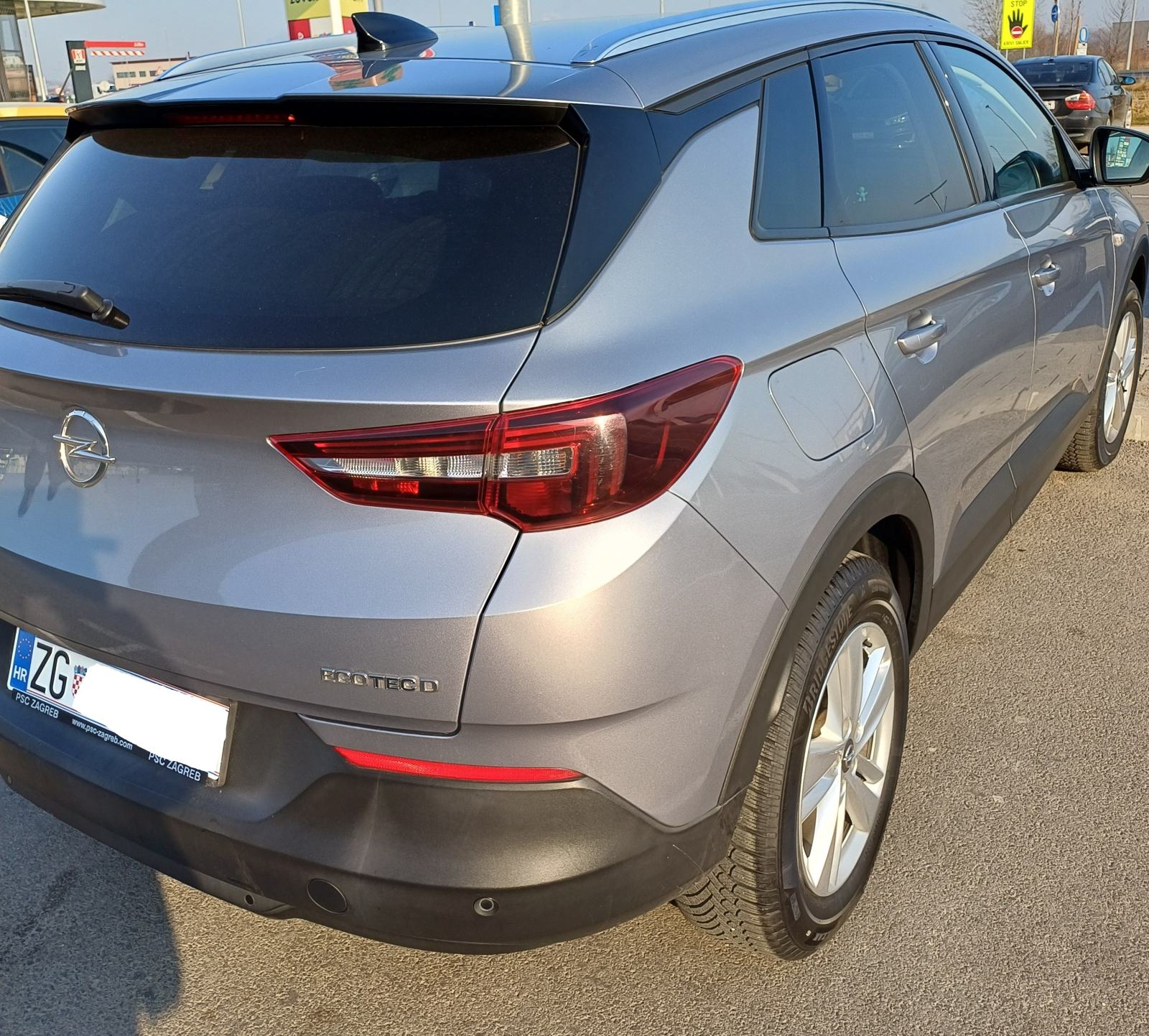 Opel Grandland 1,5 CDTI- HR -nije uvoz -GARANCIJA,SNIŽENO, pogled izvana - slika 3