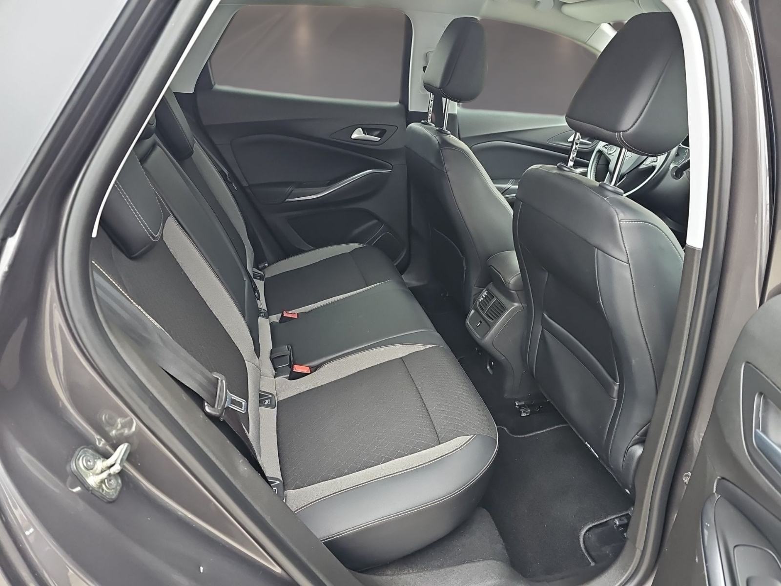 Opel Grandland 1,5 CDTI,KAMERA,LED,NAVI,EL.PRTLJAŽNIK,GARANCIJA..., fotografija 20