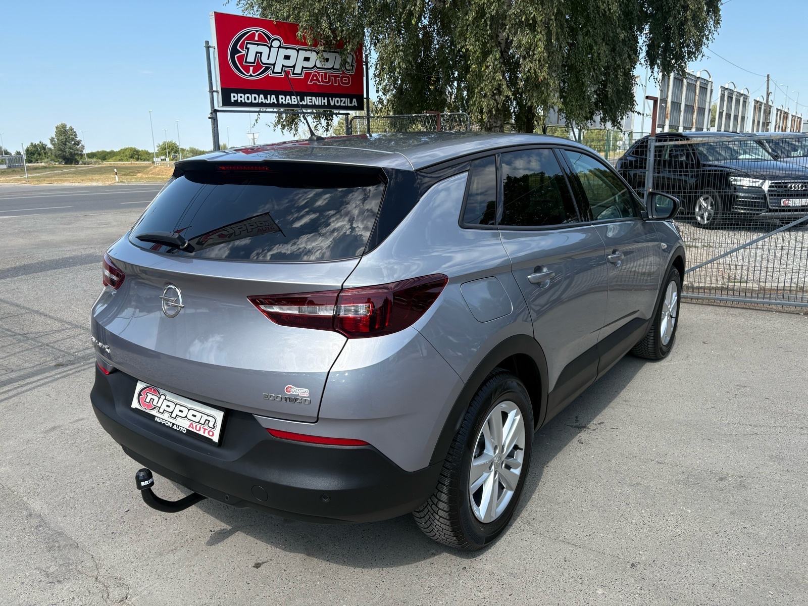 Opel Grandland 1,5 CDTI KLIMA - KUKA - LEASING RATA 244 €, fotografija 6