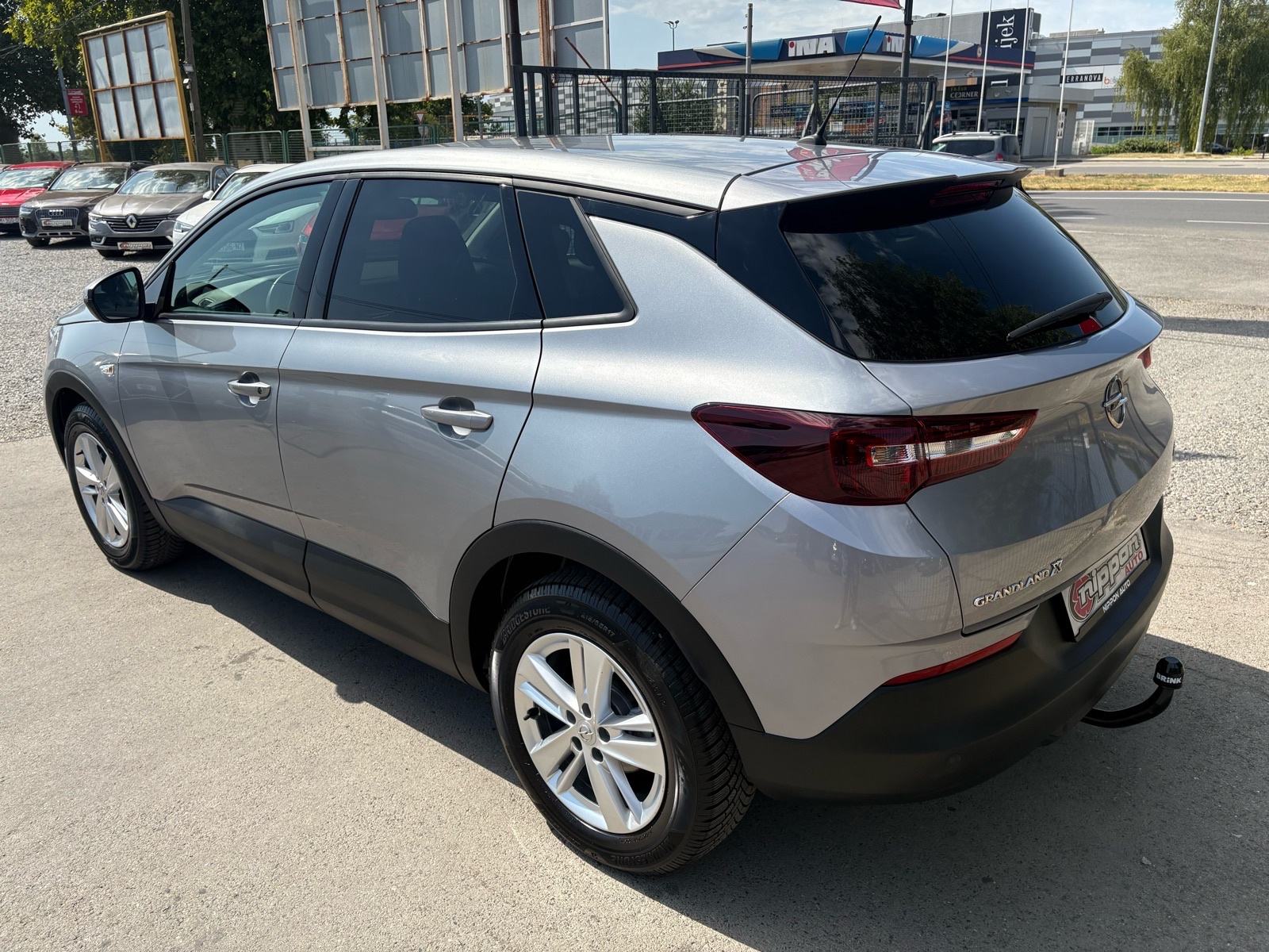 Opel Grandland 1,5 CDTI KLIMA - KUKA - LEASING RATA 244 €, fotografija 4