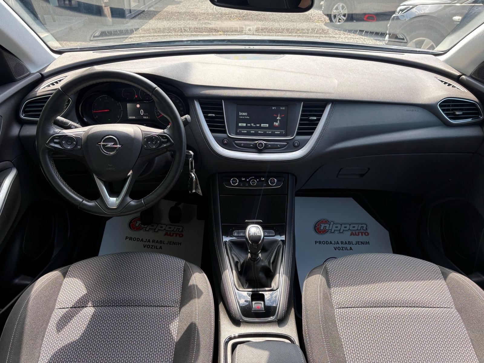 Opel Grandland 1,5 CDTI KLIMA - KUKA - LEASING RATA 244 €, fotografija 12