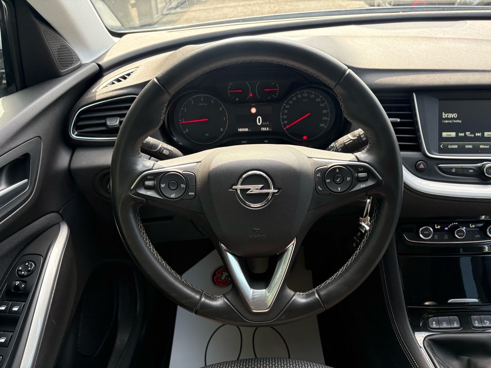 Opel Grandland 1,5 CDTI KLIMA - KUKA - LEASING RATA 244 €, fotografija 14