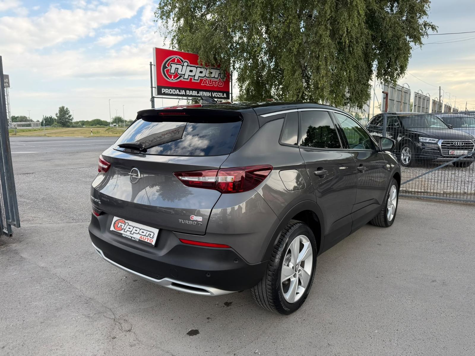 Opel Grandland 1,5 CDTI REG:07/2027 -NAVI - KAMERA - SERVISNA -LEASING, fotografija 7