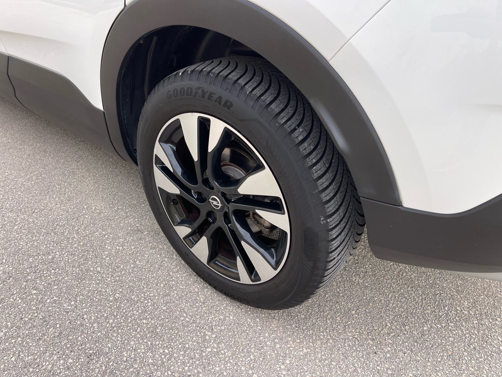 Opel Grandland 1,5 CDTI, fotografija 13