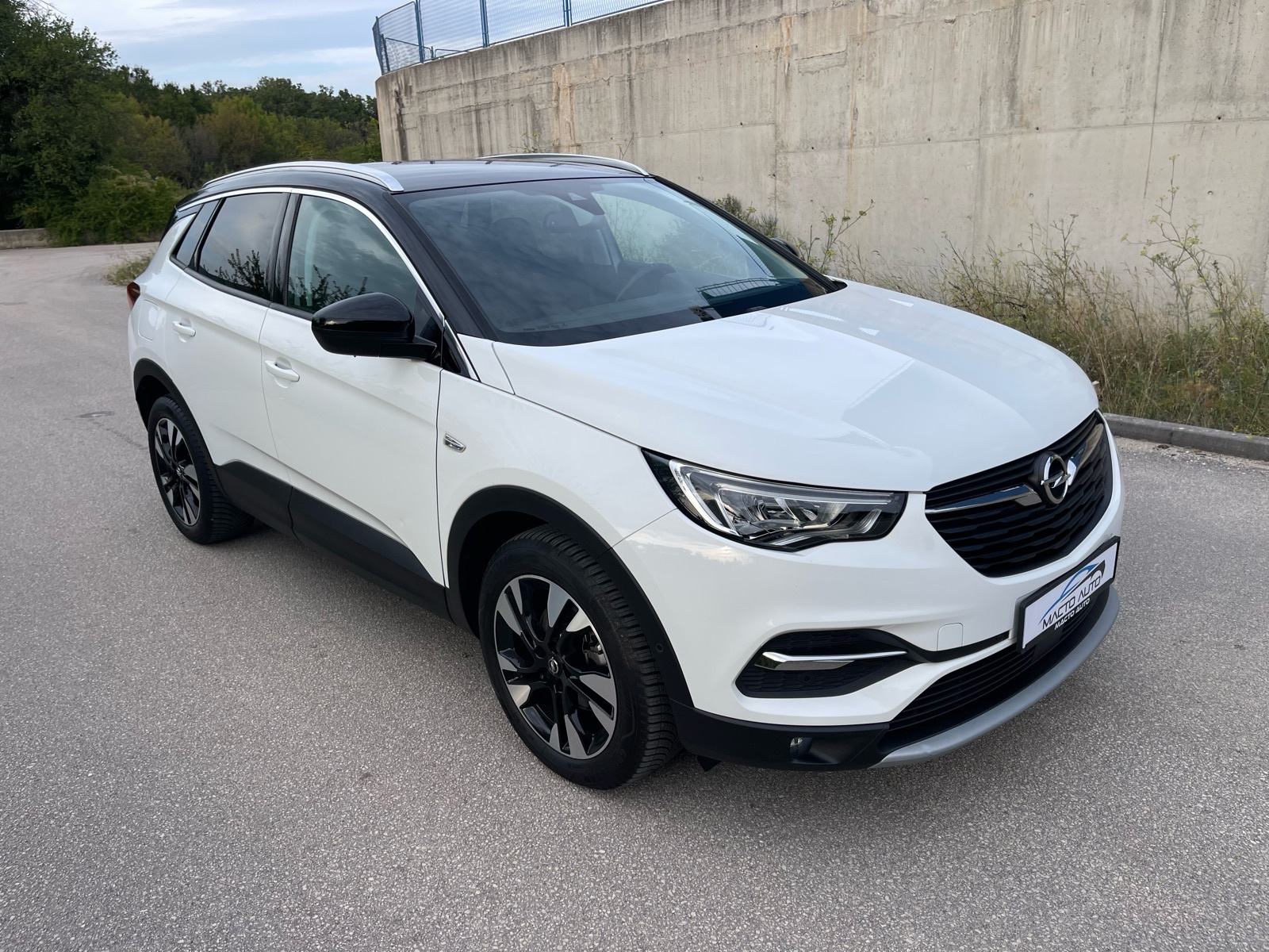 Opel Grandland 1,5 CDTI, fotografija 6