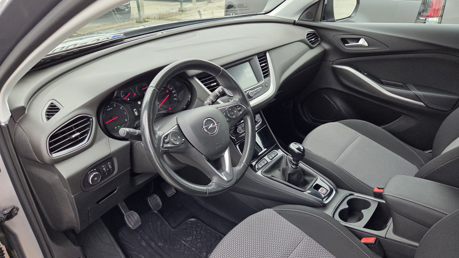 Opel Grandland 1,5 CDTI*ENJOY 114 TKM LED SVEJTLA NAVI KUPLJEN U HR., fotografija 18