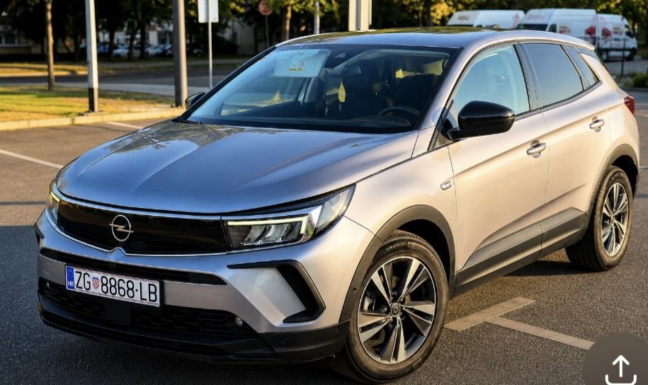 Opel Grandland / redizajn / automatic / servisna / 73.000km!, fotografija 3