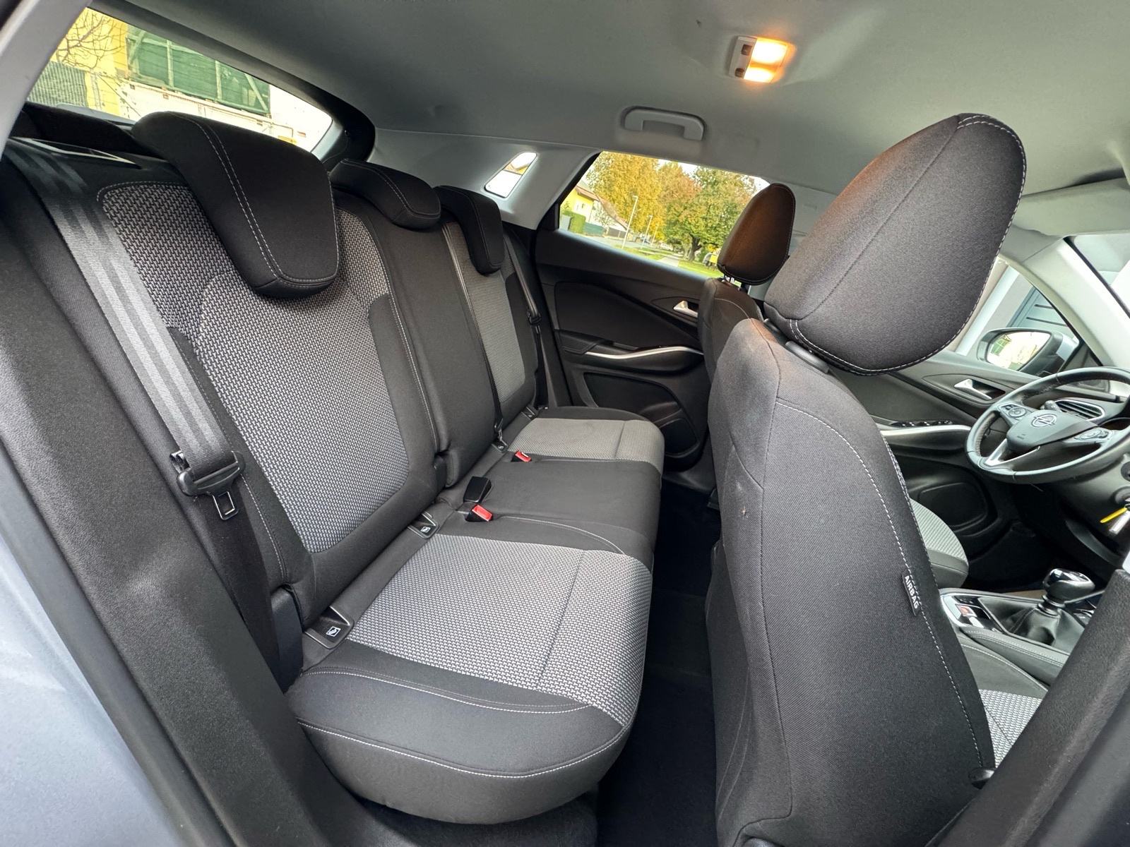 Opel Grandland 1,5 - PRVI VLASNIK, TOP STANJE, JASMTVO, LEASING, fotografija 20