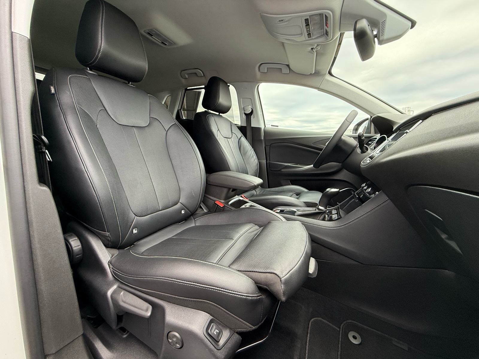 Opel Grandland 1.6 CDTI Ultimate Automatik*KAMERE*FULL OPREMA*JAMSTVO, fotografija 17