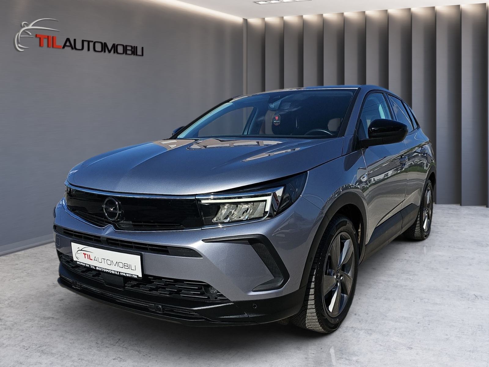 Opel Grandland 1,6 Turbo,224 KS,HYIBRID,AUTOMATIK,KAMERA,LED SVIJETLA, fotografija 3