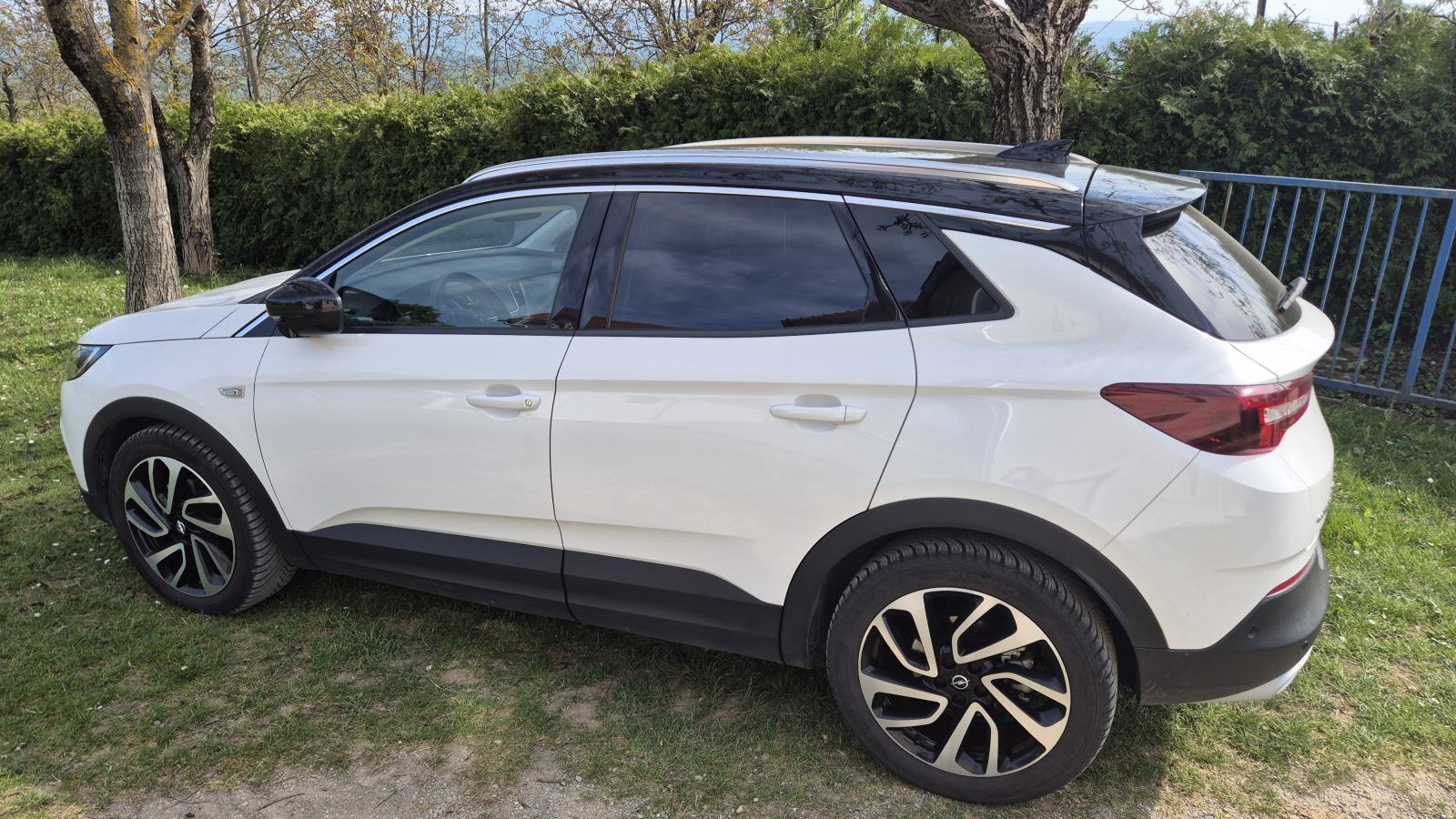 Opel Grandland X 2,0 CDTI, Ultimate, automatik, full LED, kamere 360, fotografija 6