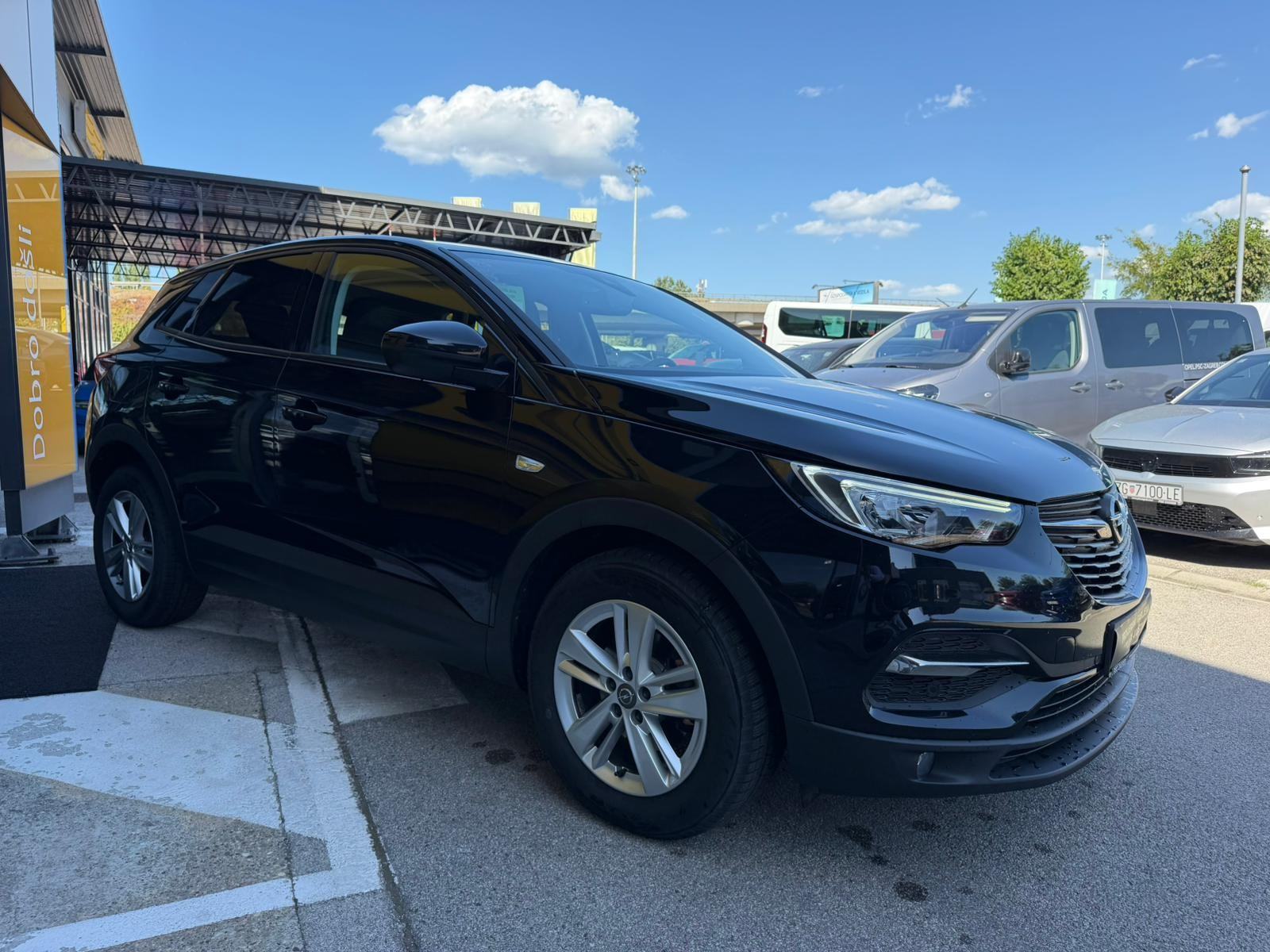 Opel Grandland Edition Automatik 1.5 CDTI 96kw - 1 godina garancije!, fotografija 2