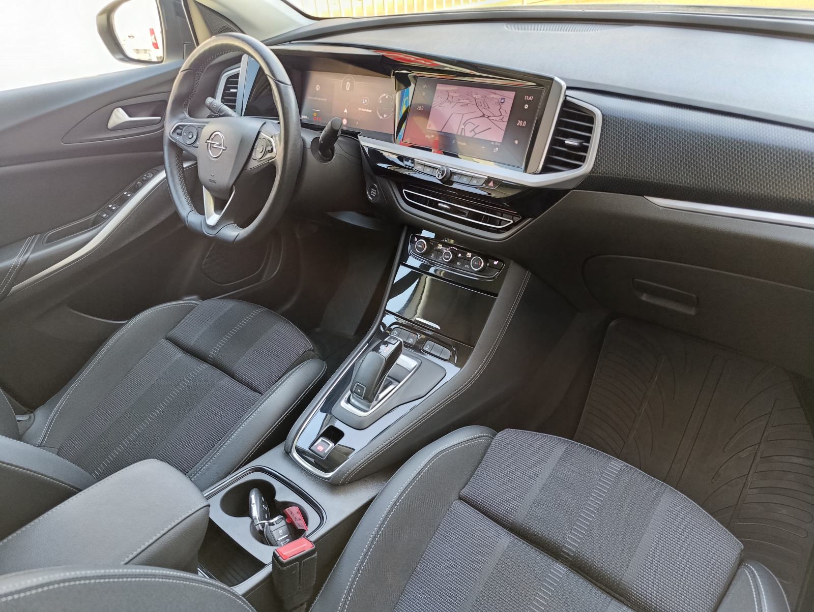 Opel Grandland GS-Line Automatik, LED svjetla, navigacija, jamstvo, fotografija 11