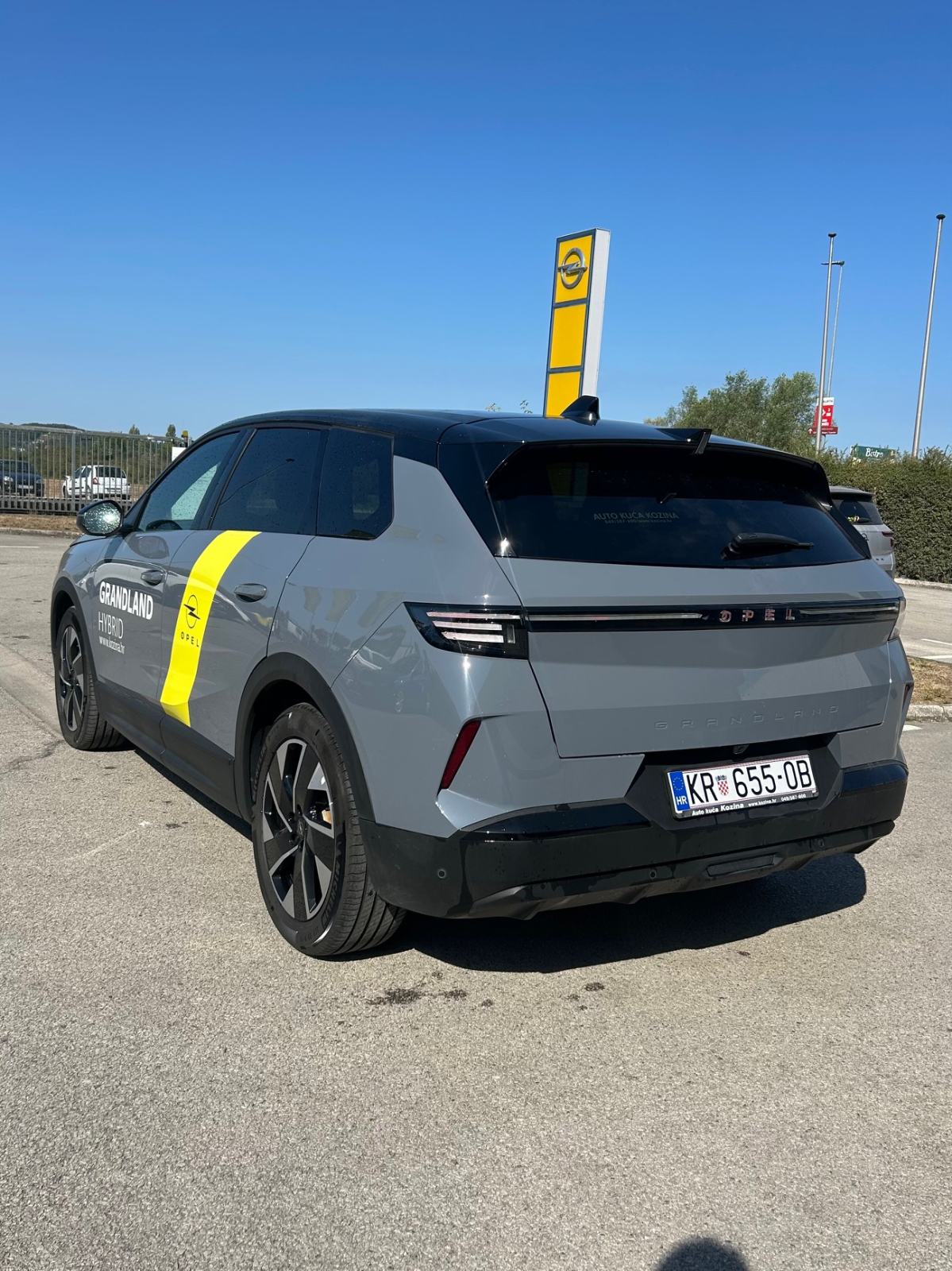 Opel Grandland Hybrid eDCT, fotografija 2