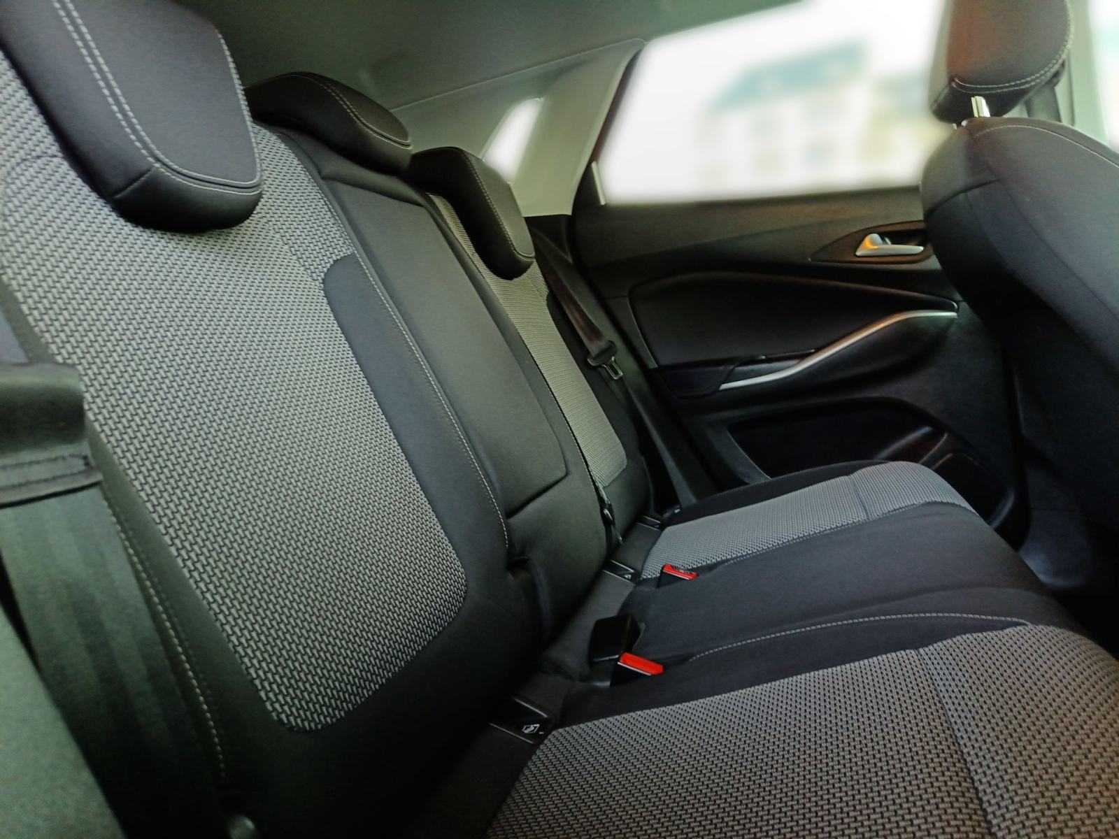 Opel Grandland X 1.2 BUSINESS EDITION XHT AT - 3 godine jamstva, fotografija 20