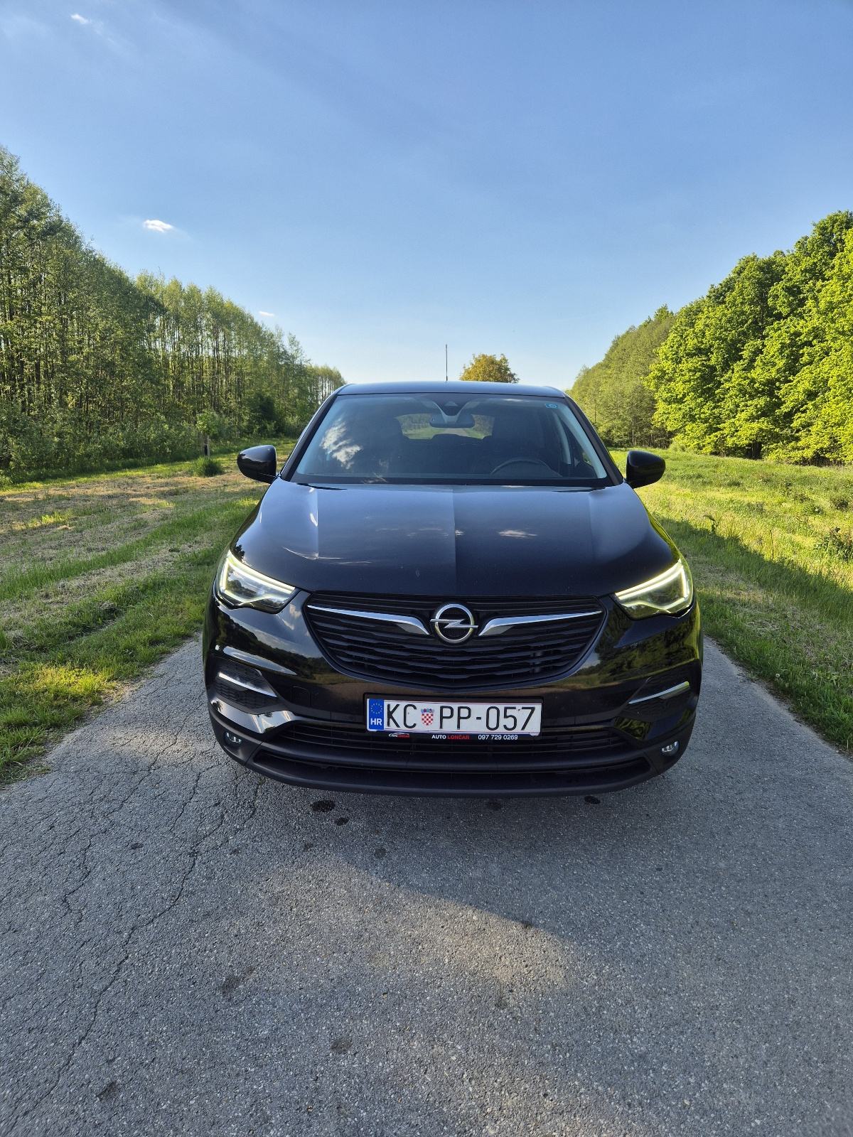 Opel Grandland X 1.2 Turbo, servisna, pogled izvana - slika 5