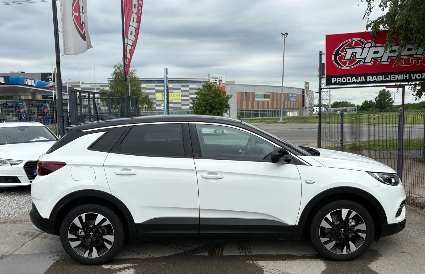 Opel Grandland X 1,5 CDTI NAVI - KLIMA - KAMERA - LEASING RATA 254 €, fotografija 7