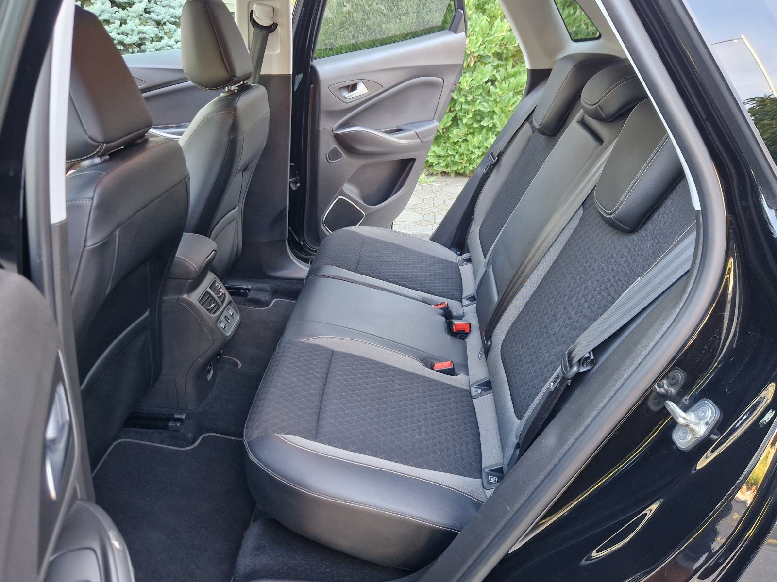 OPEL GRANDLAND X 1.5 CDTI ULTIMATE - *NAJJAČA OPREMA-SERVIS+NOVE GUME*, fotografija 15