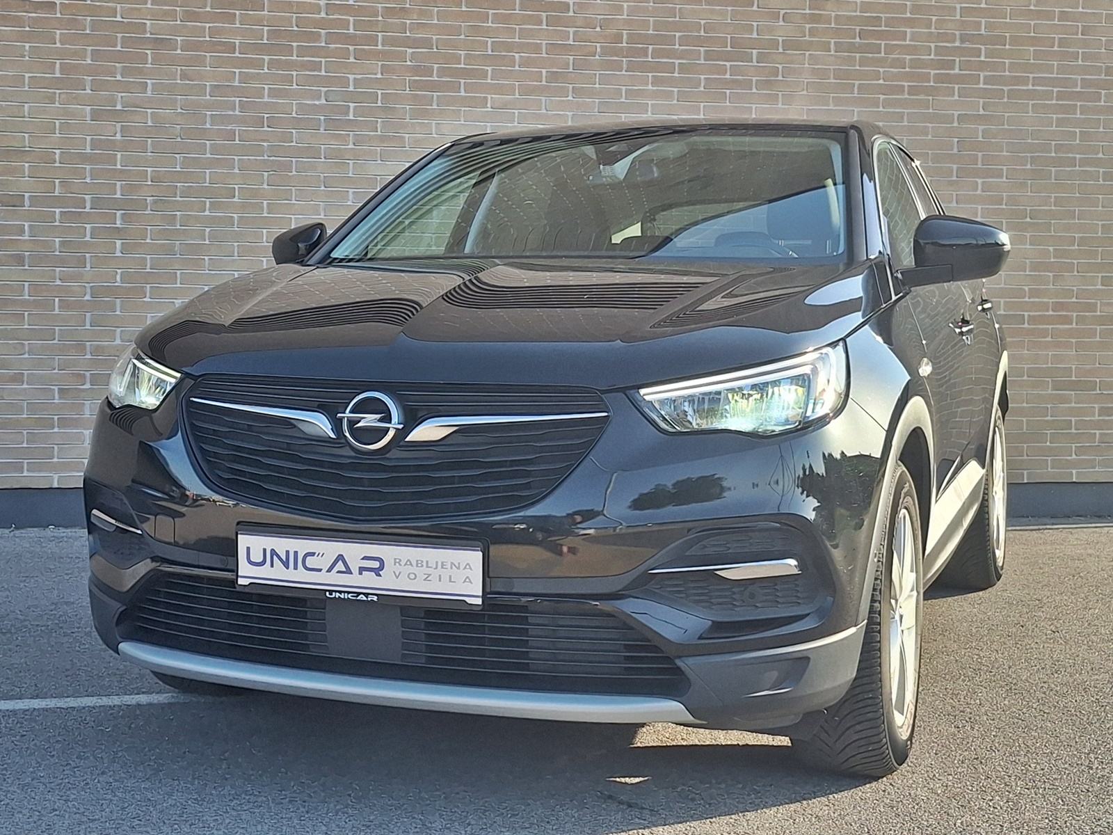 OPEL GRANDLAND X 1.5 Turbo D Edition ,Automatik,LED , servisna 115 tkm, fotografija 6