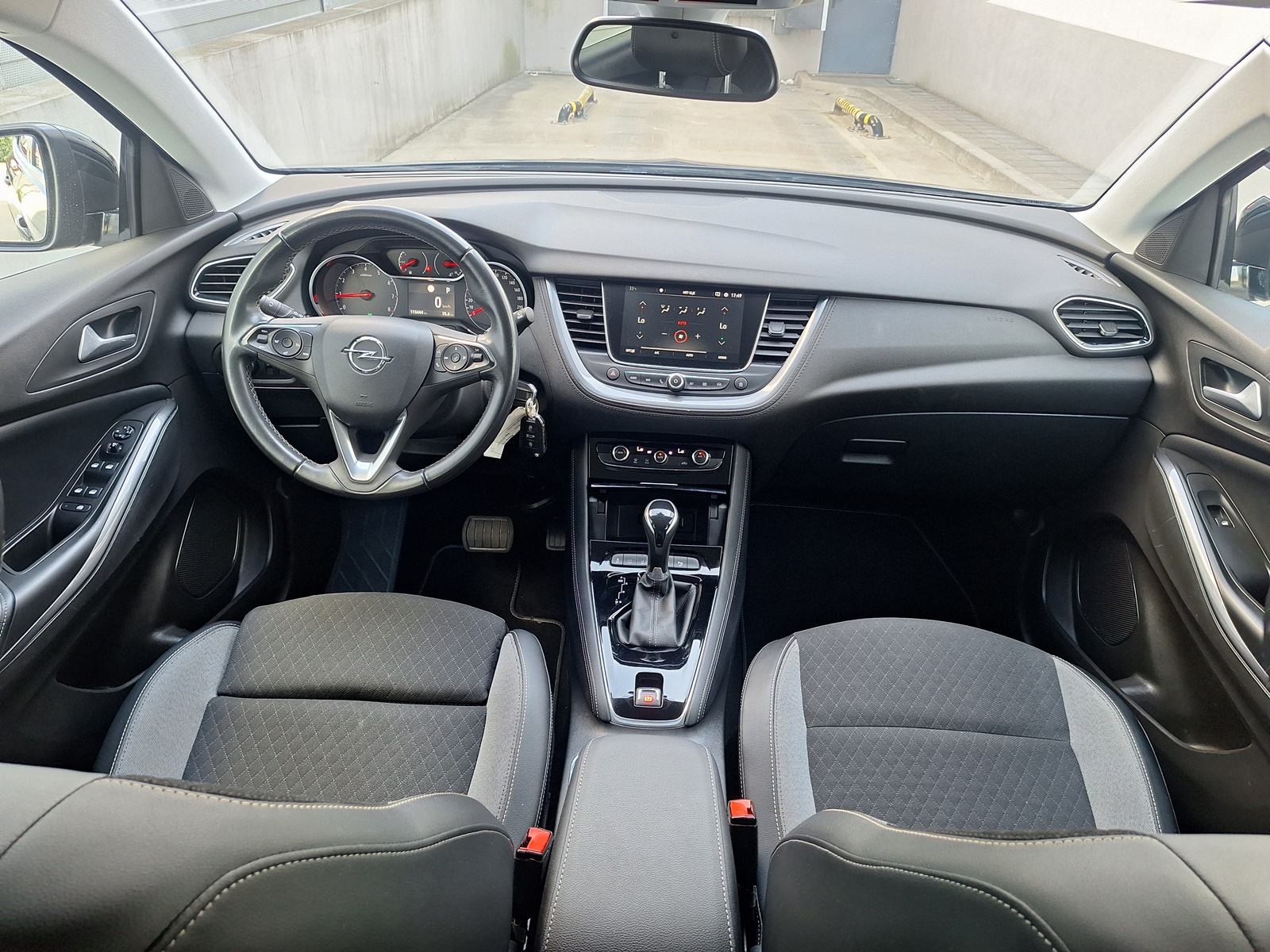 OPEL GRANDLAND X 1.5 Turbo D Edition ,Automatik,LED , servisna 115 tkm, fotografija 13