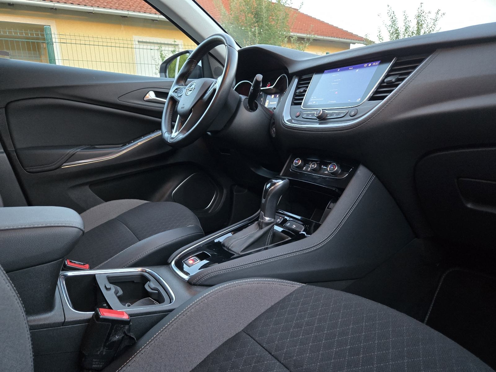 Opel Grandland X 1.6 CDTI automatik, reg. 08/27.g, alu 18", led, navi, fotografija 10