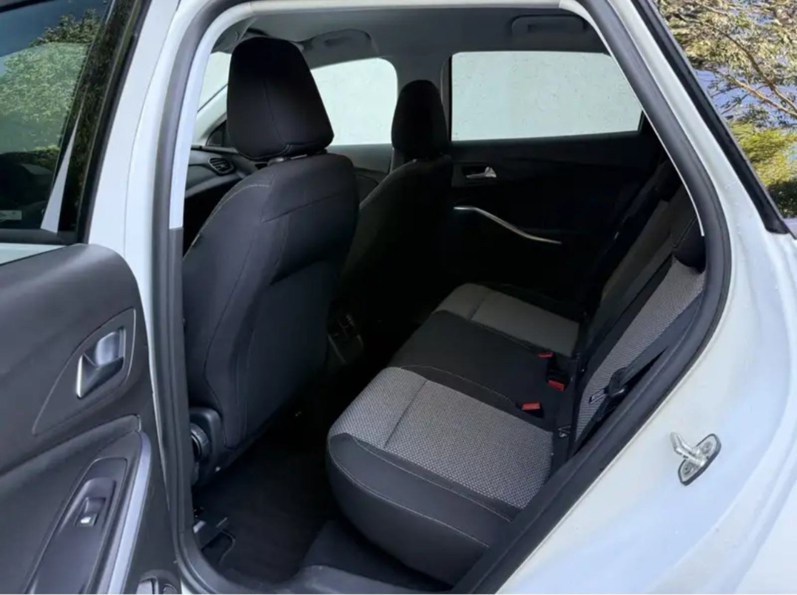 OPEL GRANDLAND X 1.6 CDTI NAVIGACIJA KLIMA XENON ALU FELGE FULL., fotografija 14